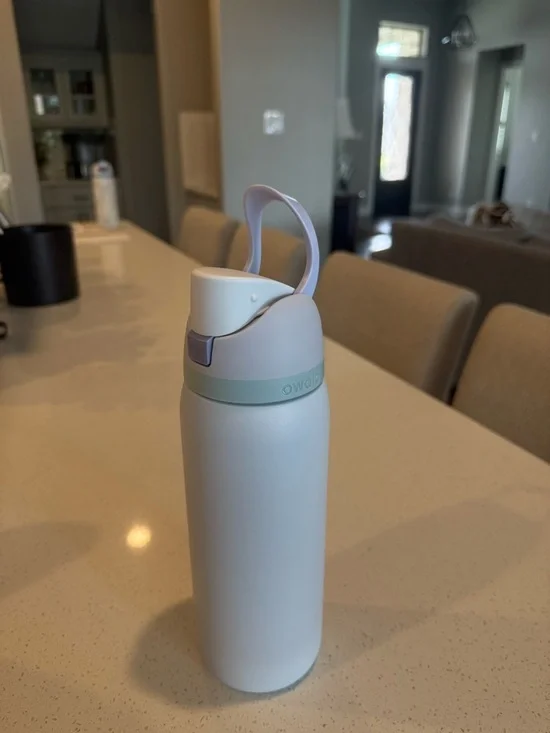 Owala Water Bottle - Picture 2 of 5